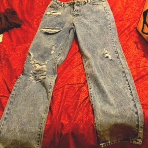 These jeans are from SHEIN.They are comfortable.